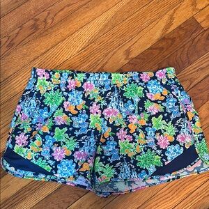 Lilly Pulitzer x Disney size L shorts